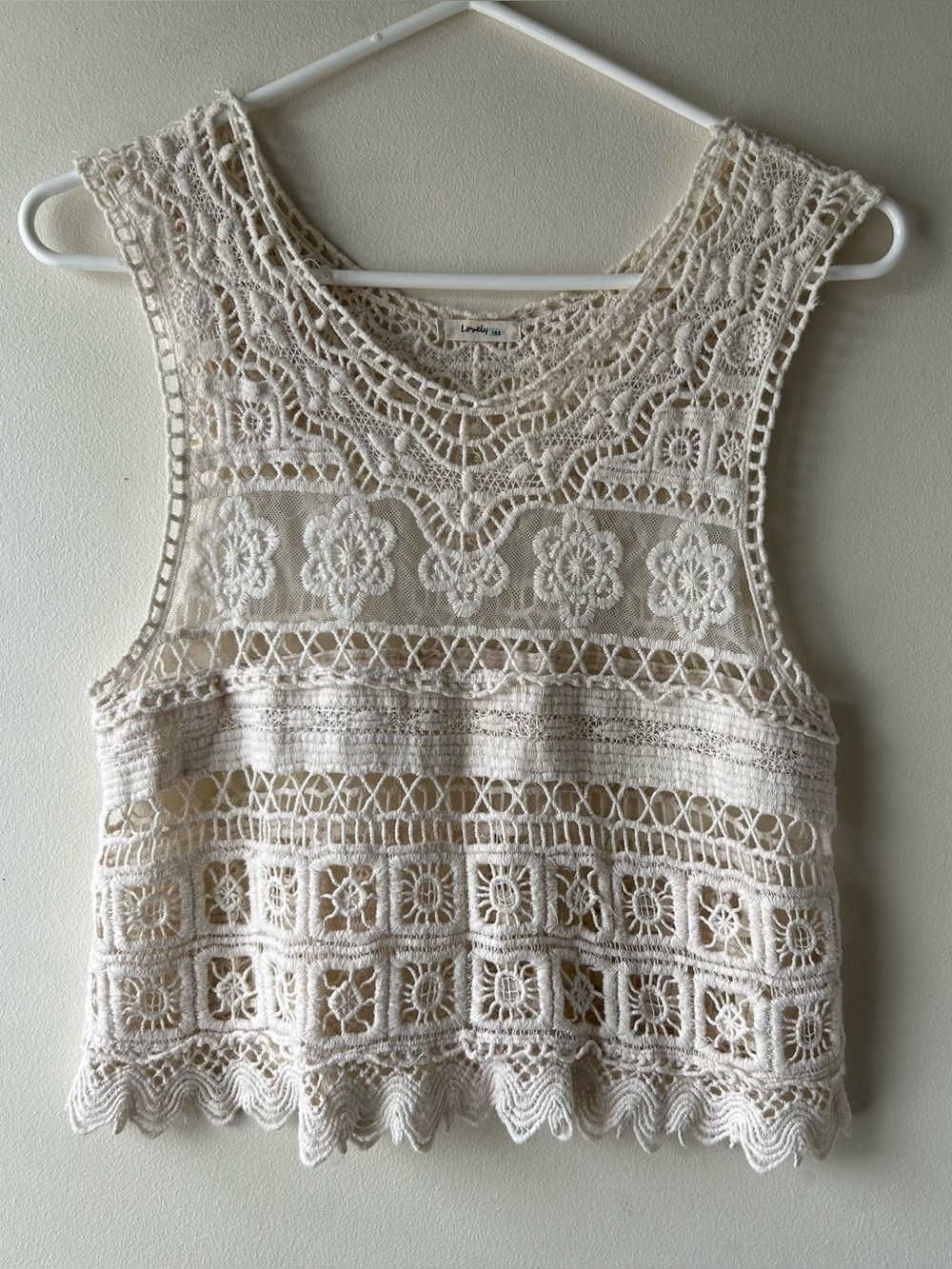 Lovely 153 Boho Indie Lace Crochet Sleeveless Top Blouse Overlay Cotton Cream M